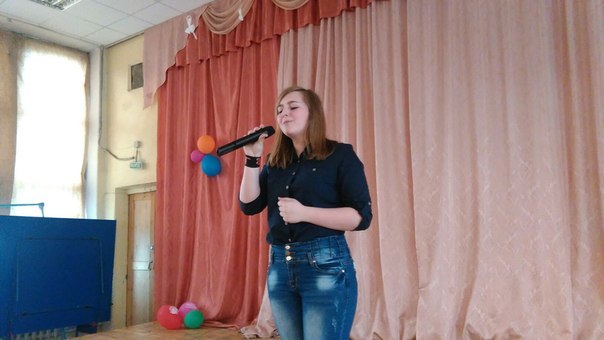 Учимся работать на сцене